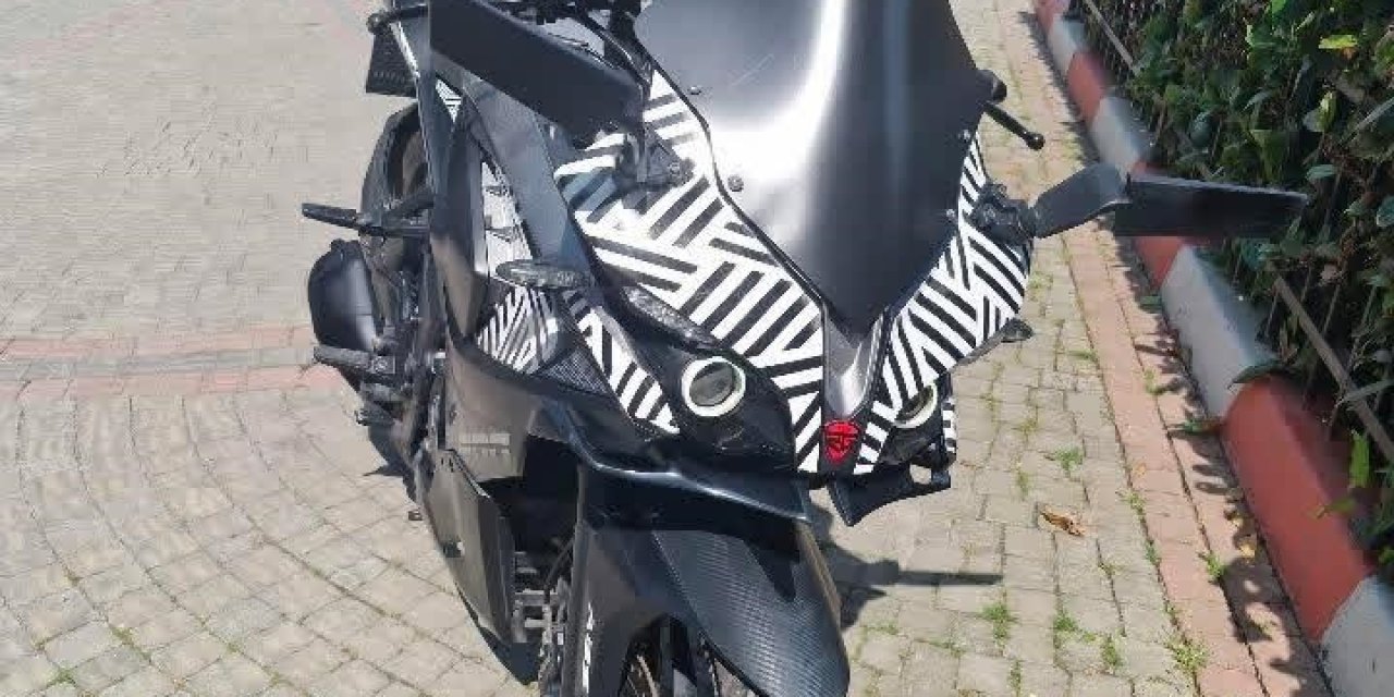 Avcılar’da motosiklet hırsızlığı güvenlik kamerasına yansıdı