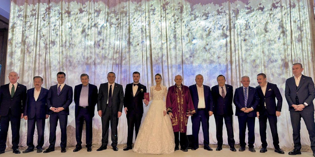 AK Parti, CHP, Yeni Parti ve İyi Partili isimler şahitlikte bir araya geldiler; Gökçek üç çocuk diledi