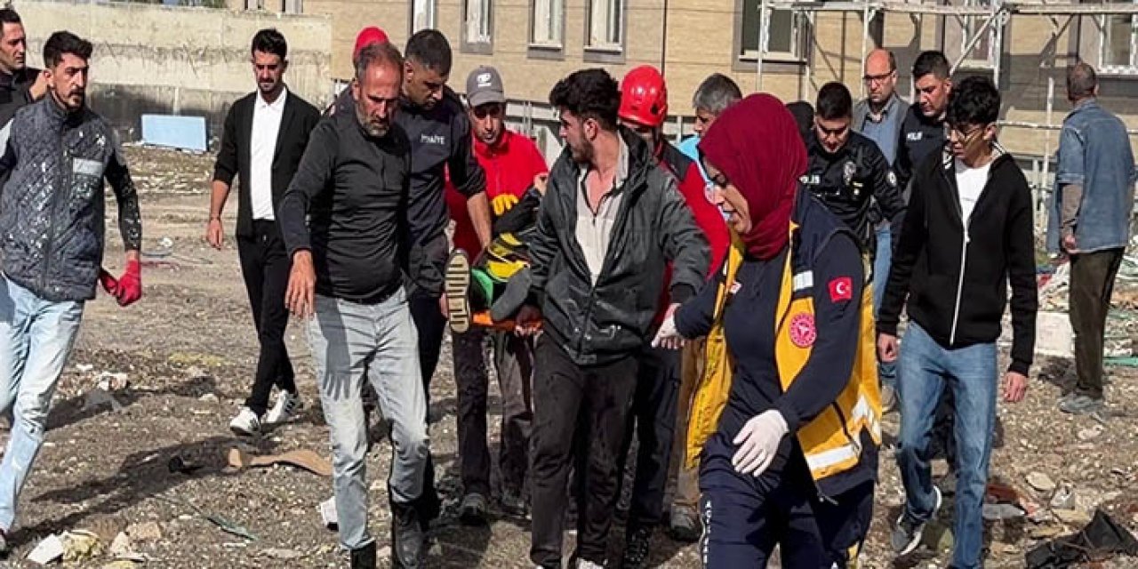Asansör kurarken 4 kat yüksekliğinden düşüp, ağır yaralandı