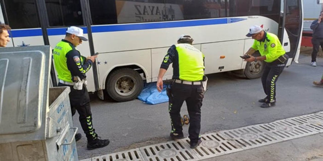 Manisa’da servis minibüsünün çarptığı bisikletli çocuk öldü