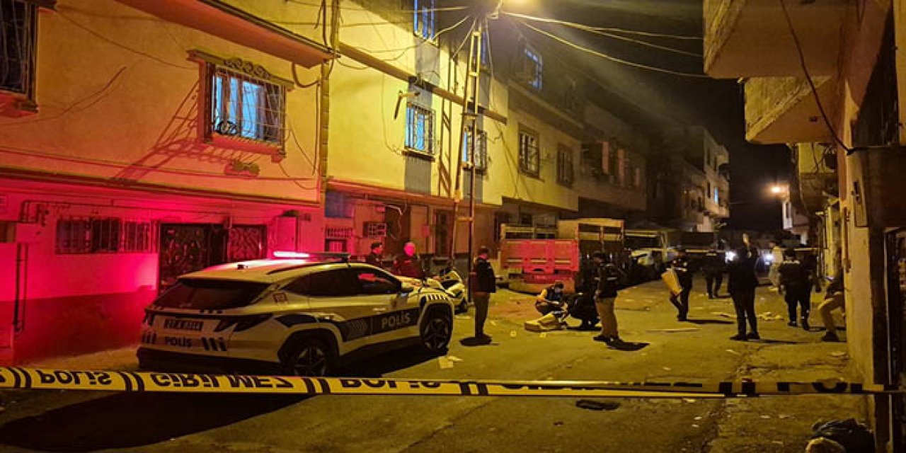 Gaziantep'te silahlı ve sopalı kavgada 1'i ağır 4 kişi yaralandı