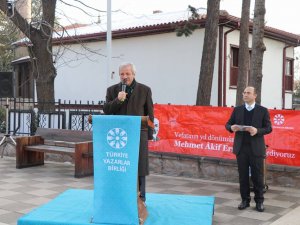 Türkiye Yazarlar Birliği vefatının 81. Yılında Mehmet Akif’i Andı