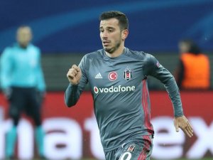 Oğuzhan Özyakup'un adı futbol sahasına verildi