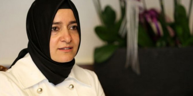 Bakan Kaya: Zehir evlerimizin içine girmiş durumda