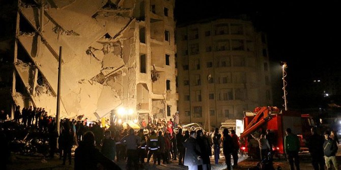 İdlib'de patlama: 30'un üzerinde ölü var