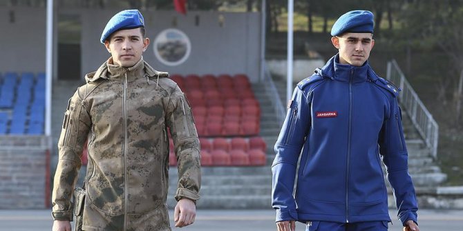 Jandarma yeni üniformalarını giydi