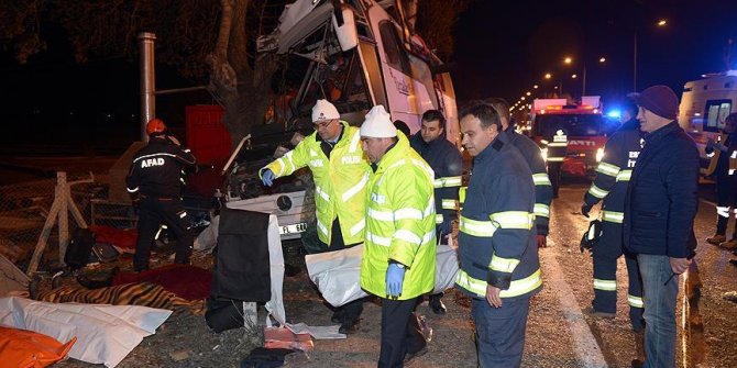 Bir otobüs kazası da Eskişehir'de: 11 ölü