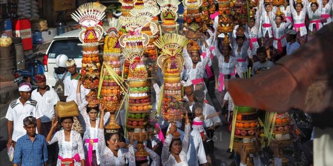 Bali'de Hinduzim Odalan ayininden fotoğraflar