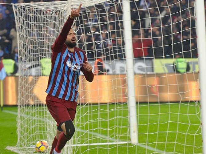 Trabzonspor, Burak Yılmaz'ı arıyor