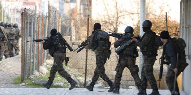 PKK çukurlarını kapatan uzman askerler Afrin yolcusu