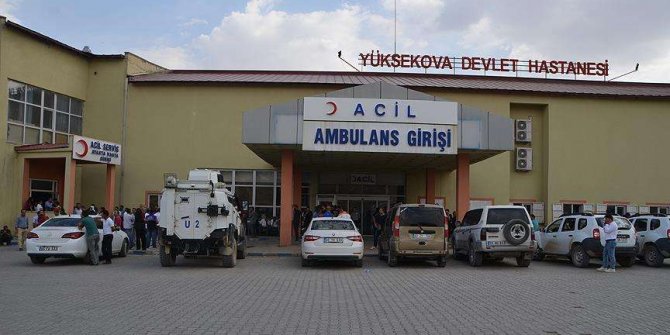 Hakkari'de polis aracı kaza yaptı: 1 şehit, 2 yaralı