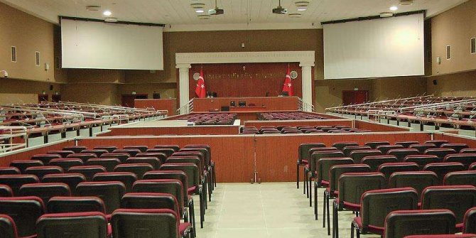 Darbeci general Terzi'nin eşine 18 yıl hapis cezası