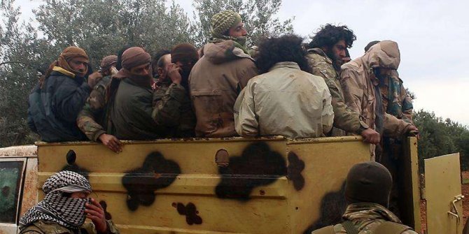Suriyeli muhalifler çatışmalarda 400 DEAŞ'lıyı esir aldı