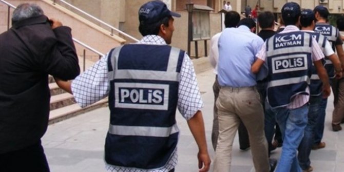 Ankara'da FETÖ operasyonu: 52 gözaltı