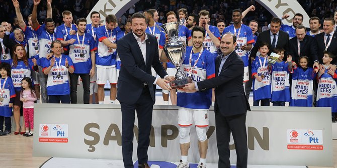 Türkiye Kupası'nın sahibi Anadolu Efes oldu