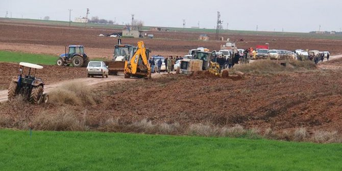Şanlıurfa'da askeri araç dereye devrildi: 2 şehit