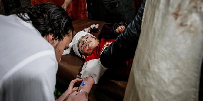 Esed rejimi Doğu Guta'da sivilleri hedef aldı: 58 ölü