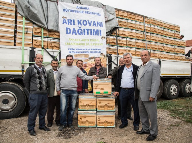 Büyükşehir Belediyesi'nden arı yetiştiricilerine destek