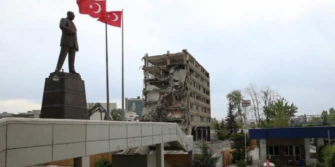 Ankara Emniyet Müdürlüğünü bombalayan FETÖ'cü pilottan 'uyku' yalanı
