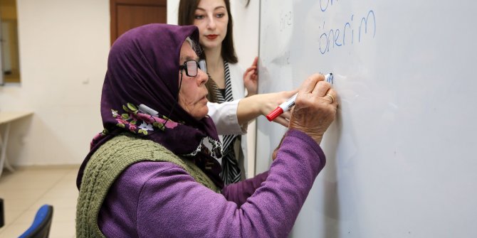 Yenimahalle’de öğrenmenin yaşı yok