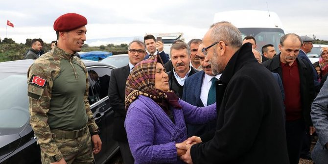 Şehit aileleri Suriye sınırında