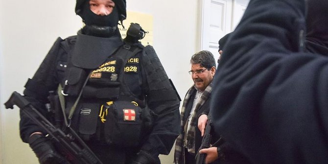Prof. Dr. Dedeoğlu: Çekya bu ateş topunu başka ülkeye atabilir