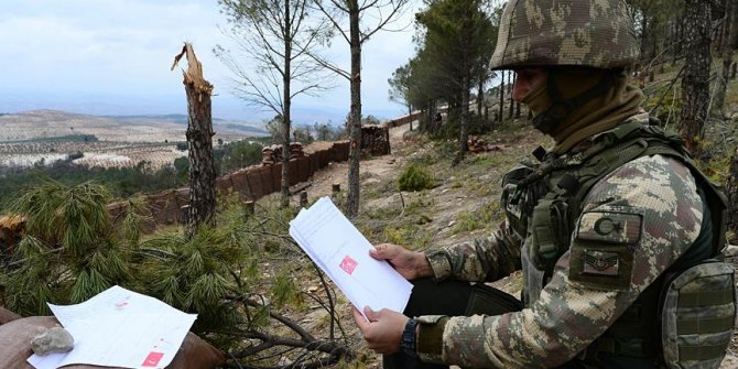 Mehmetçik'ten öğrenci ve öğretmenlere teşekkür