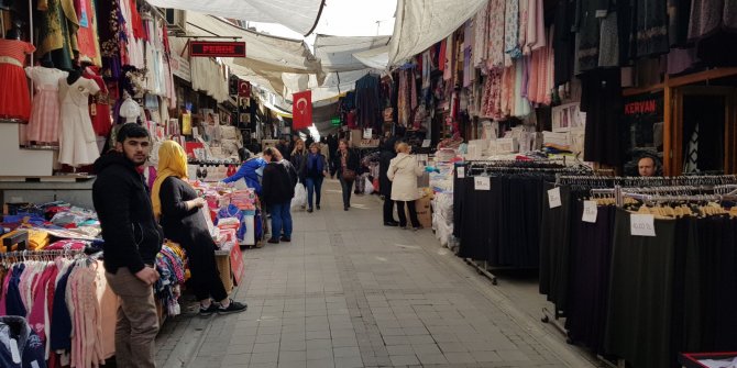 Samanpazarı esnafı düğün sezonundan umutlu