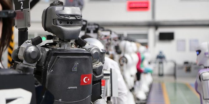 'İnsansı' robotlar kışla nöbetine talip