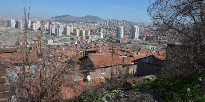 Ankara Kalesi'nin arkası yetim kaldı