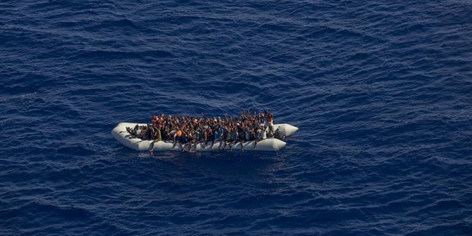 Libya açıklarında 119 kaçak göçmen kurtarıldı