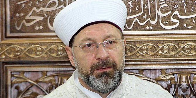 FETÖ ve DEAŞ'ın din istismarı 'el kitabı' ile anlatılacak