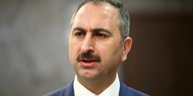Adalet Bakanı Gül'den Çiftlik Bank açıklaması
