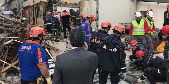 Bursa bir evde patlama