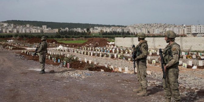 Afrin'de terörist mezarları bulundu