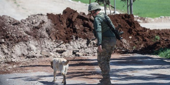 Afrin'de patlayıcıyı 'Leylak' buldu 'METİ' imha etti
