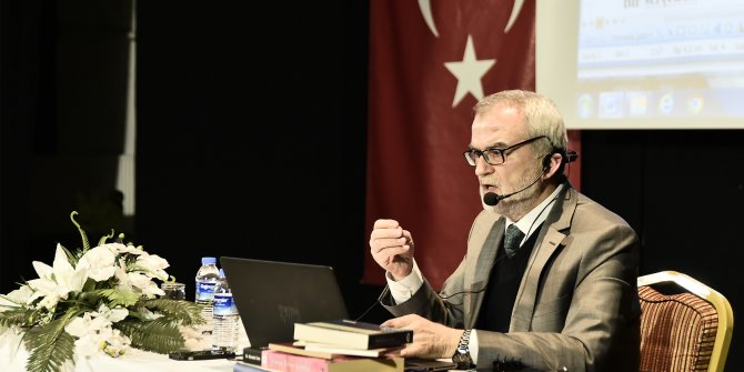 Yunus Emre’yi anlattı