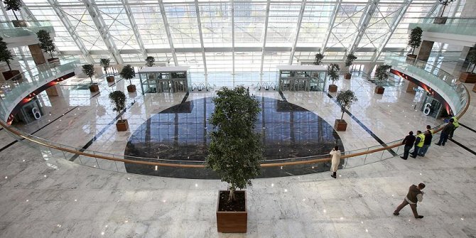 YHT garlarında 'kütüphane' dönemi başlıyor