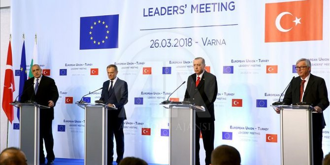 Cumhurbaşkanı Erdoğan: Zorlu bir dönemi geride bırakmış olmayı umuyoruz