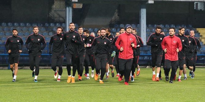 A Milli Futbol Takımı Karadağ maçına hazır