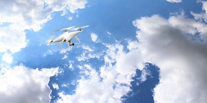 Drone 278 kişinin hayatını riske attı
