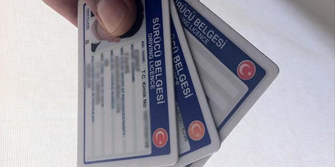 Pasaport ve sürücü belgelerinde yeni dönem 2 Nisan'da başlıyor