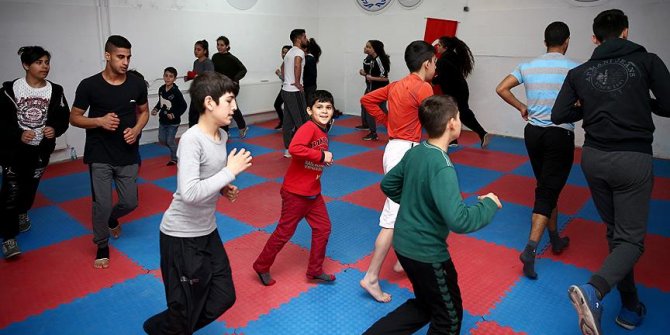 Başkentin Suriyeli çocuklarına spor eğitimi