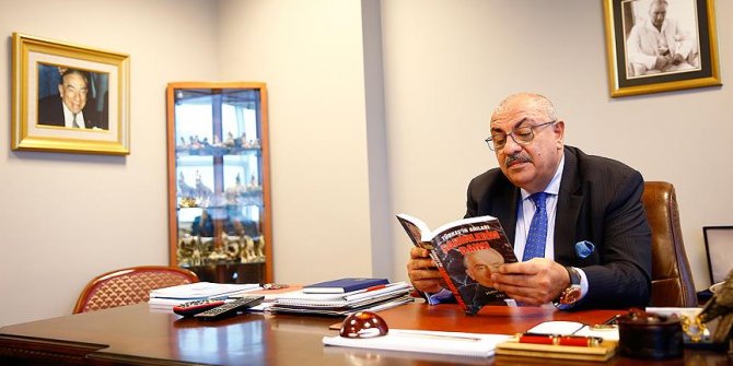 Oğlu babasını anlattı Alparslan Türkeş'in aramızdan ayrılalı 21 yıl oldu