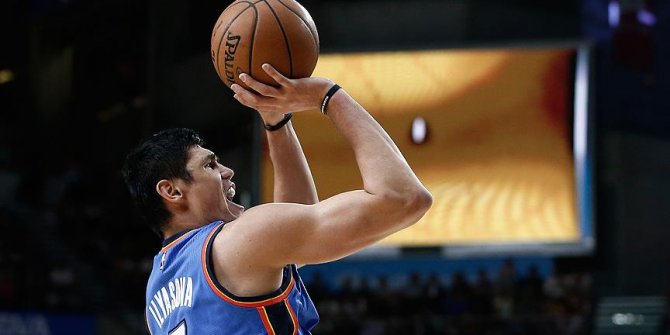 Ersan 'double double' yaptı, 76ers yine kazandı