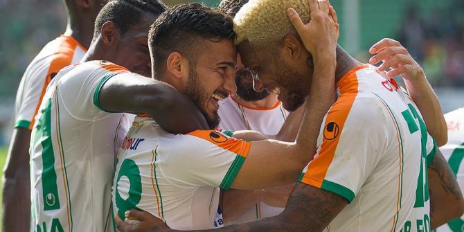 Aytemiz Alanyaspor, Teleset Mobilya Akhisarspor'u 3-1 yendi