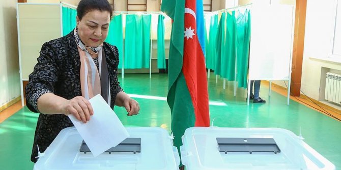 Azerbaycan cumhurbaşkanını seçiyor