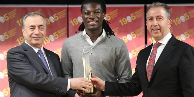 'Galatasaray'da Yılın Sporcusu' Gomis