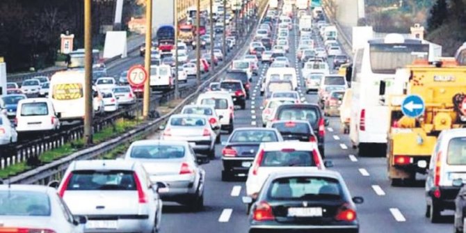 Sürücüler dikkat! Emniyet tekrar eğitime alacak