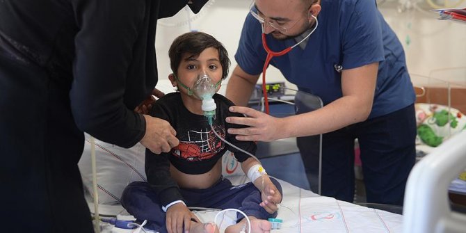 Afrin'in sağlığı Türk hekimlerine emanet